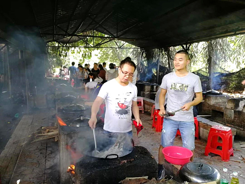 深圳九龍生(shēng)态園柴火(huǒ)野炊